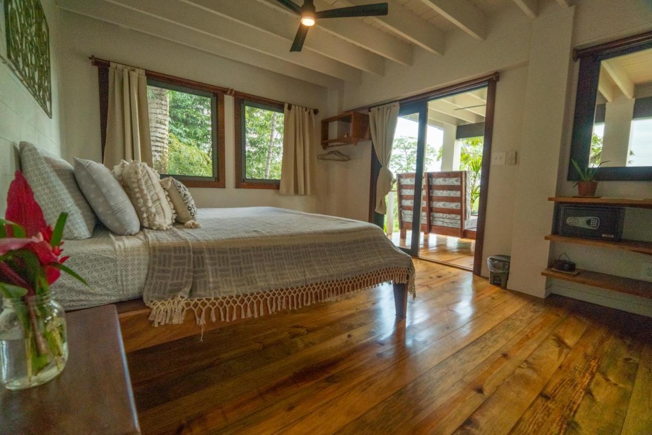 Roam Yoga & Wellness Lodge Бокас Екстер'єр фото